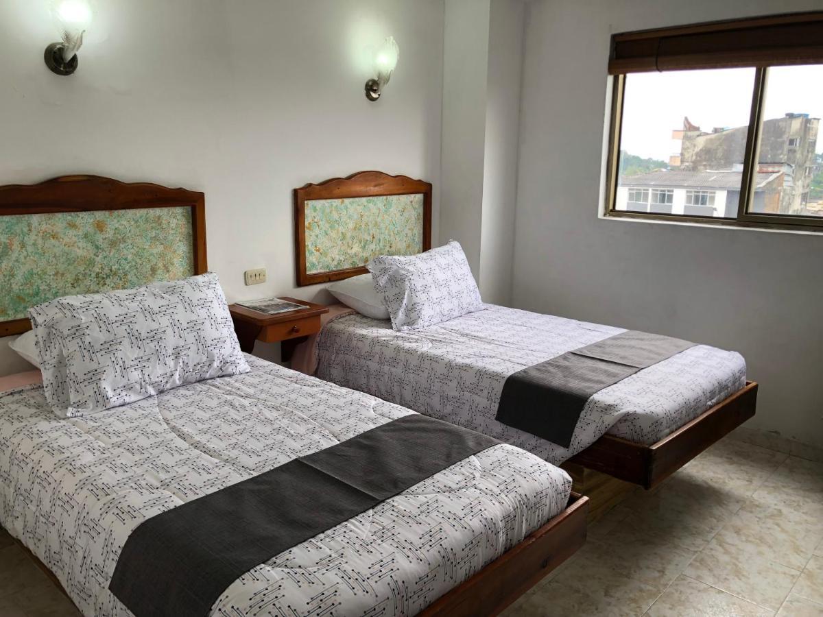 Hotel Armont Calarcá Eksteriør billede