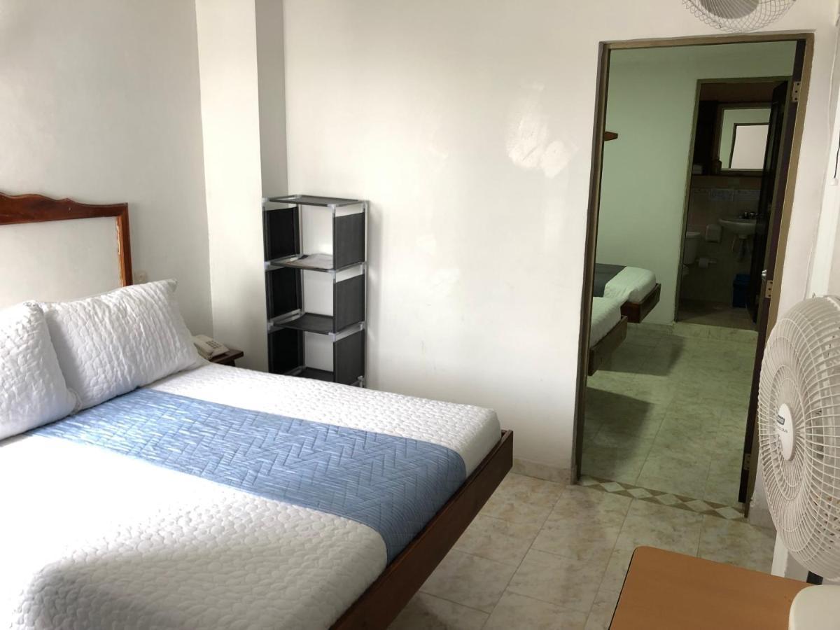 Hotel Armont Calarcá Eksteriør billede
