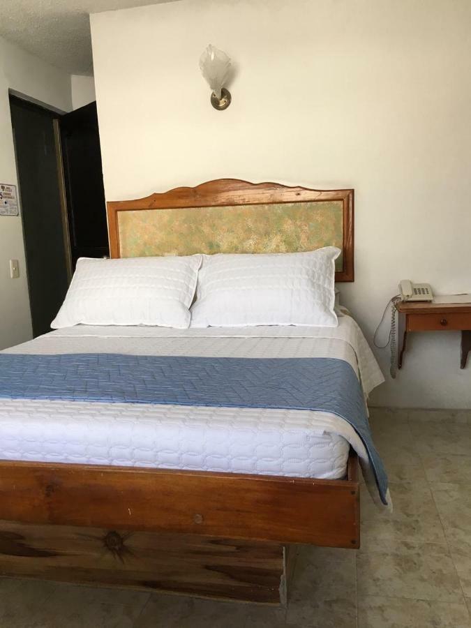 Hotel Armont Calarcá Eksteriør billede