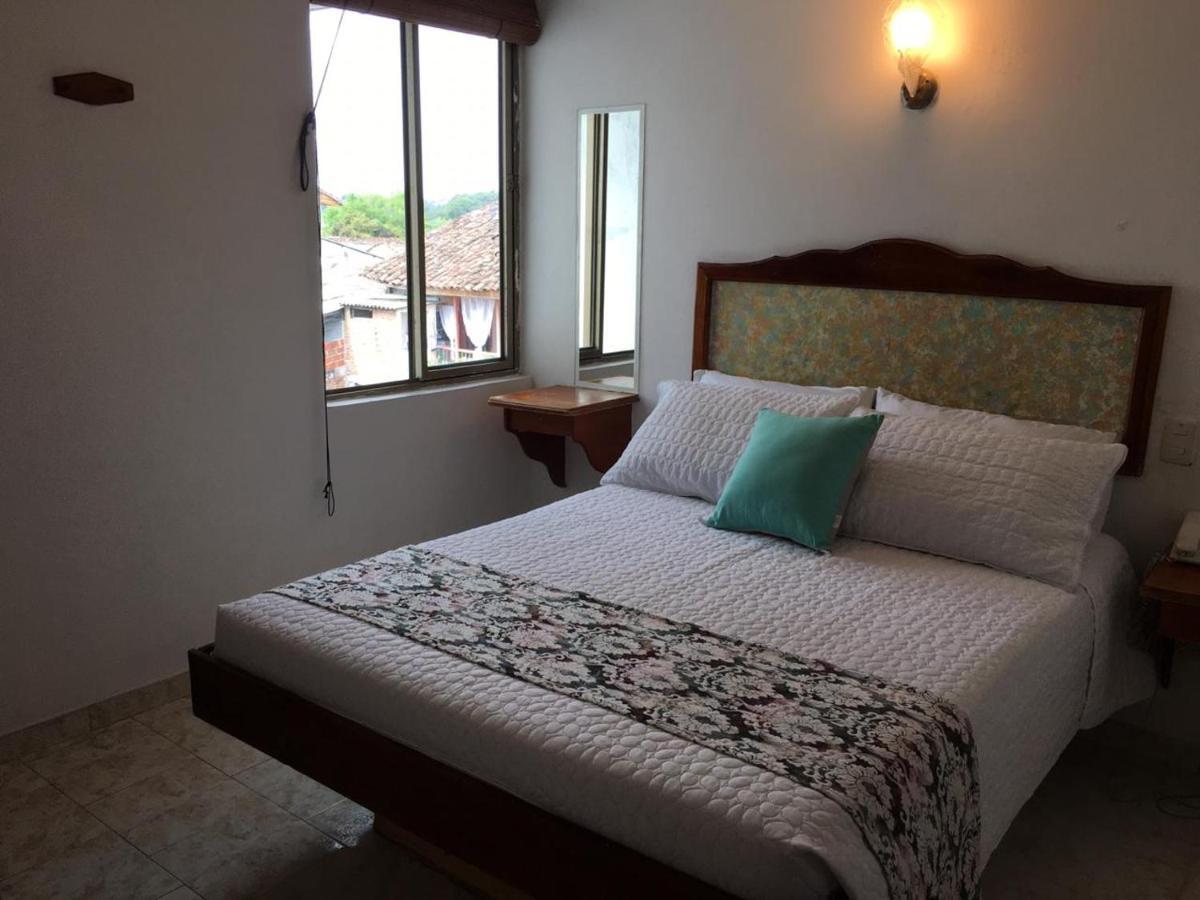 Hotel Armont Calarcá Eksteriør billede
